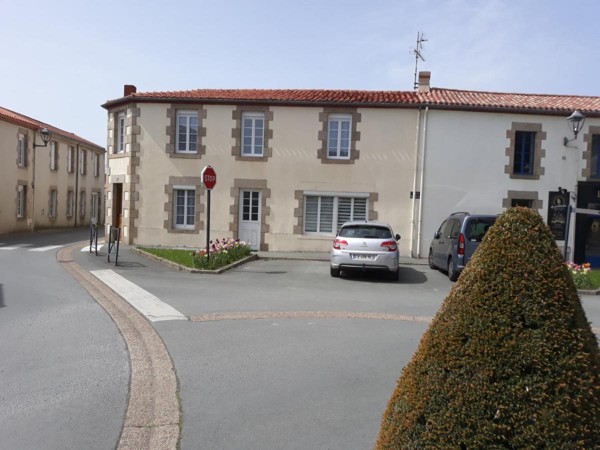 Gite De La Fontaine Marsi Saint-Mars-la-Reorthe Exterior photo